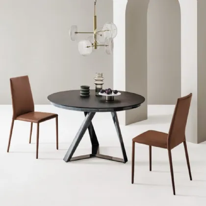 Extendable round Millennium table by Bontempi.