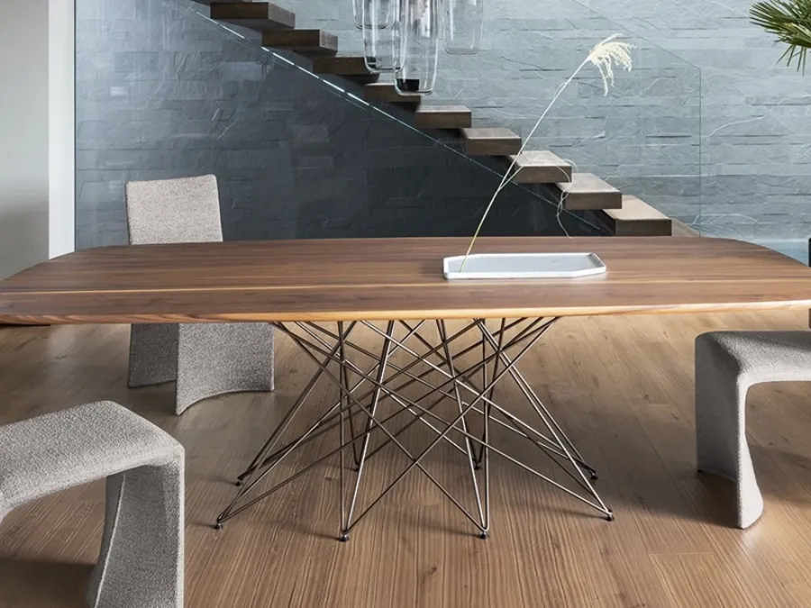 Octa Wood table by Bonaldo